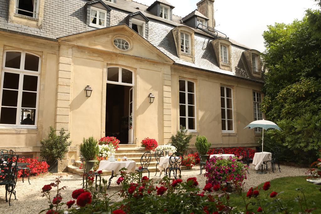 D'argouges 3*
